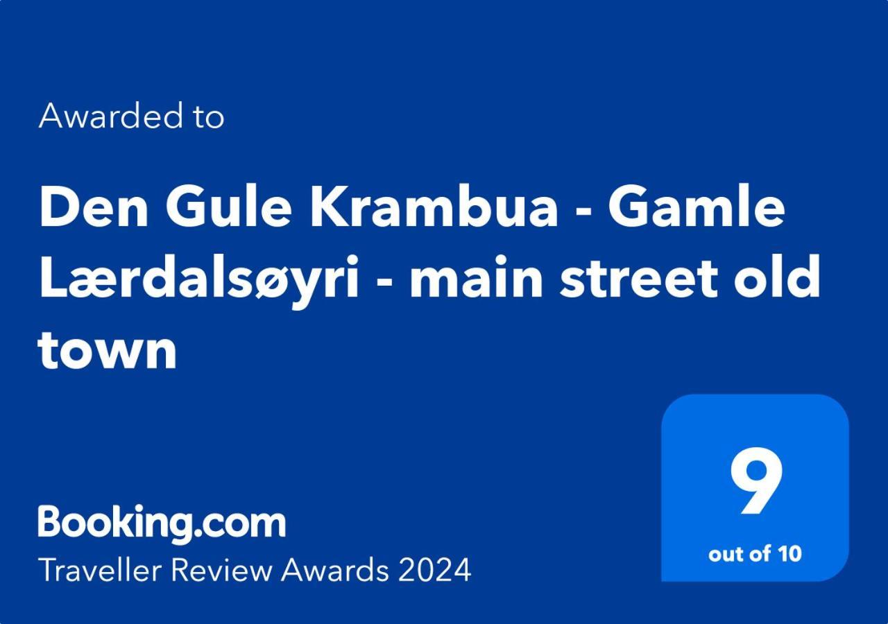 Den Gule Krambua - Gamle Laerdalsoyri - Main Street Old Town 아파트 외부 사진